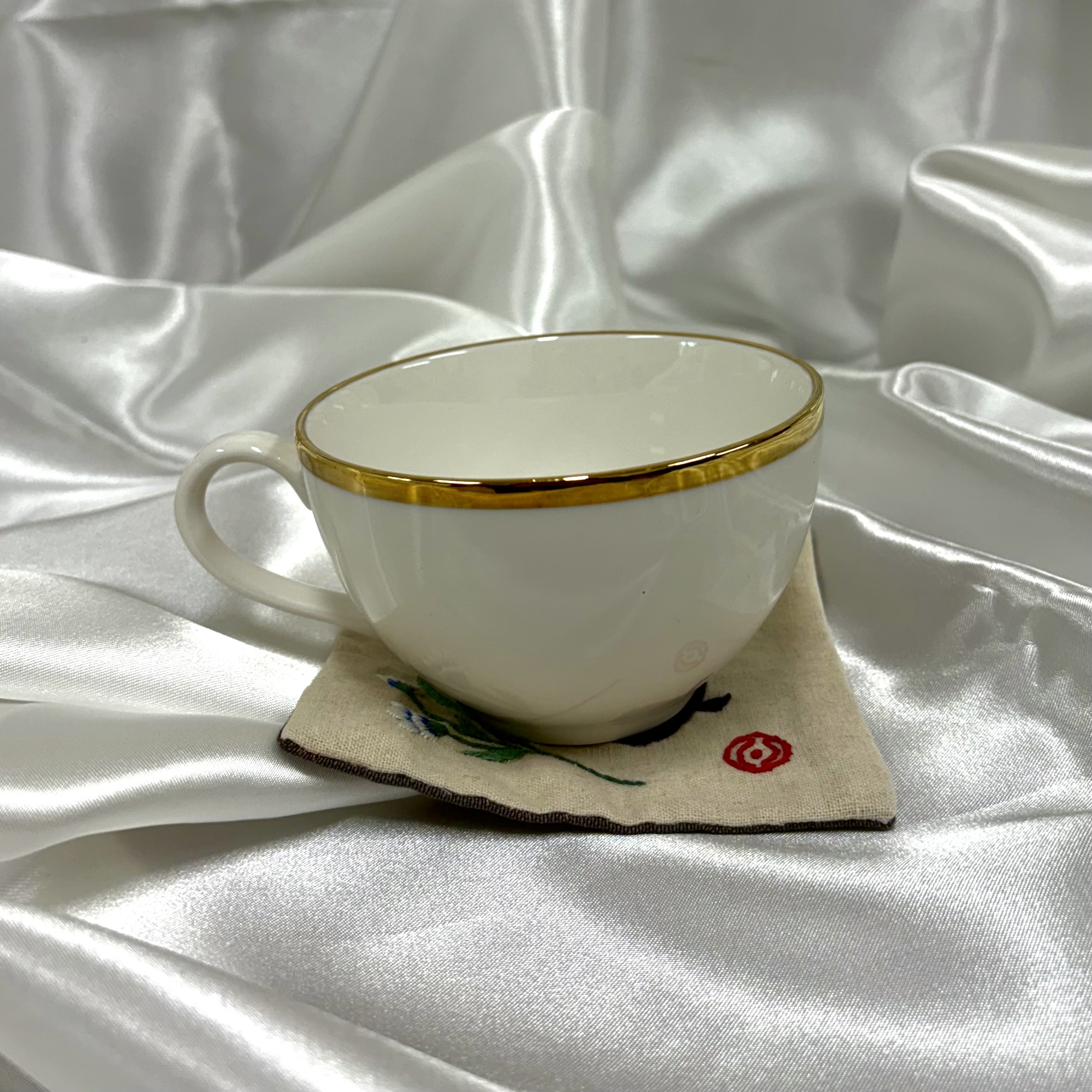 코스터/ 5,000원 ~ 8,000원 (1장당)